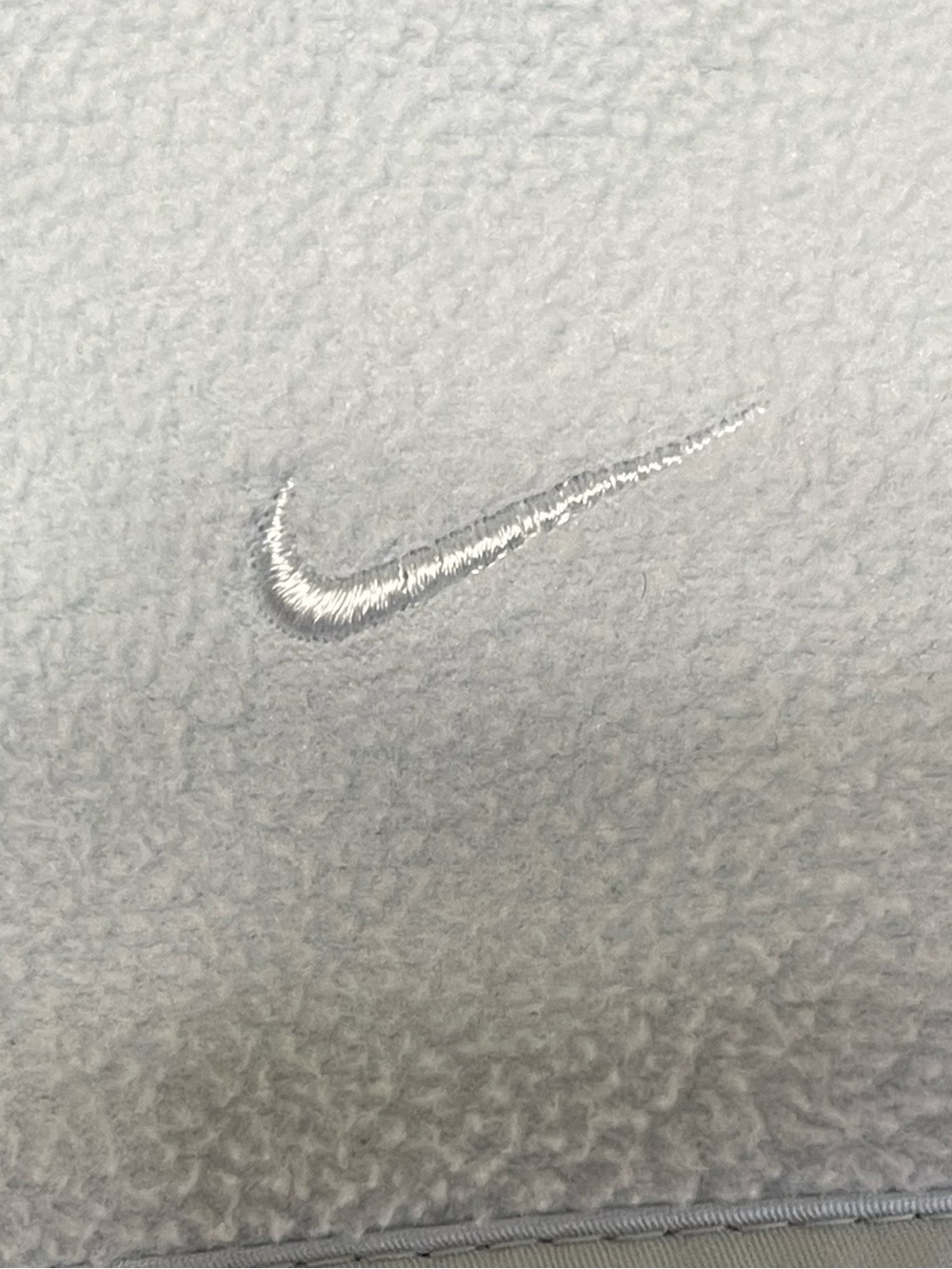 Nike Golf Therma-FIT Women's Fleece Vest – Ice Blue, Size L (12-14) - Picture 6 of 10